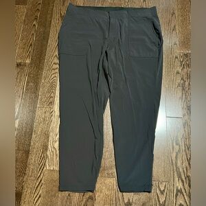 Eddie Bauer Travel pants